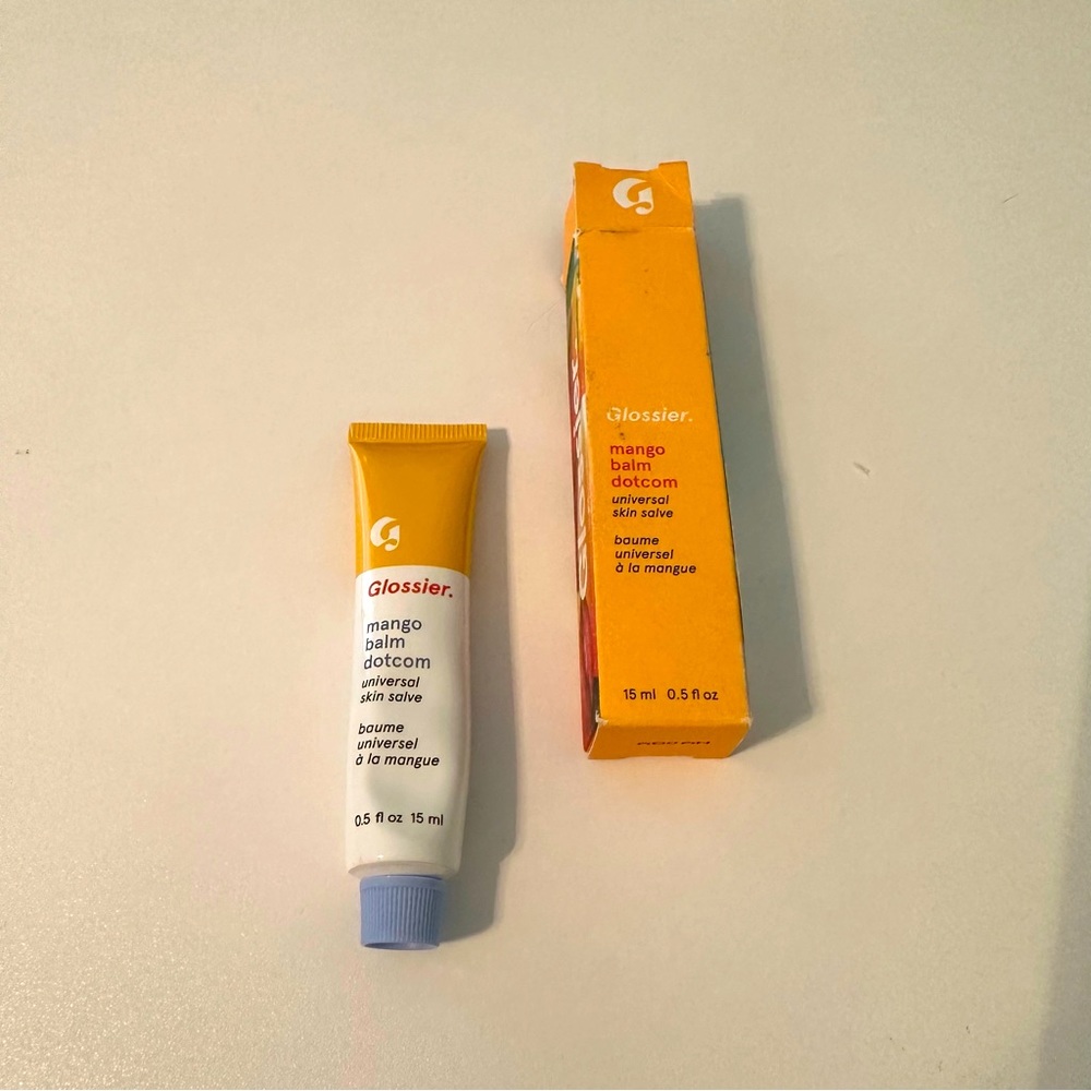 NIB Glossier Mango Balm Dotcalm Original
